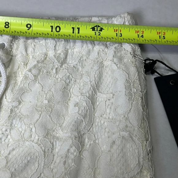 Forever 21 Cream Pull On Sheer Lace Flare Pants Womens Size Medium NWT - Picture 8 of 10